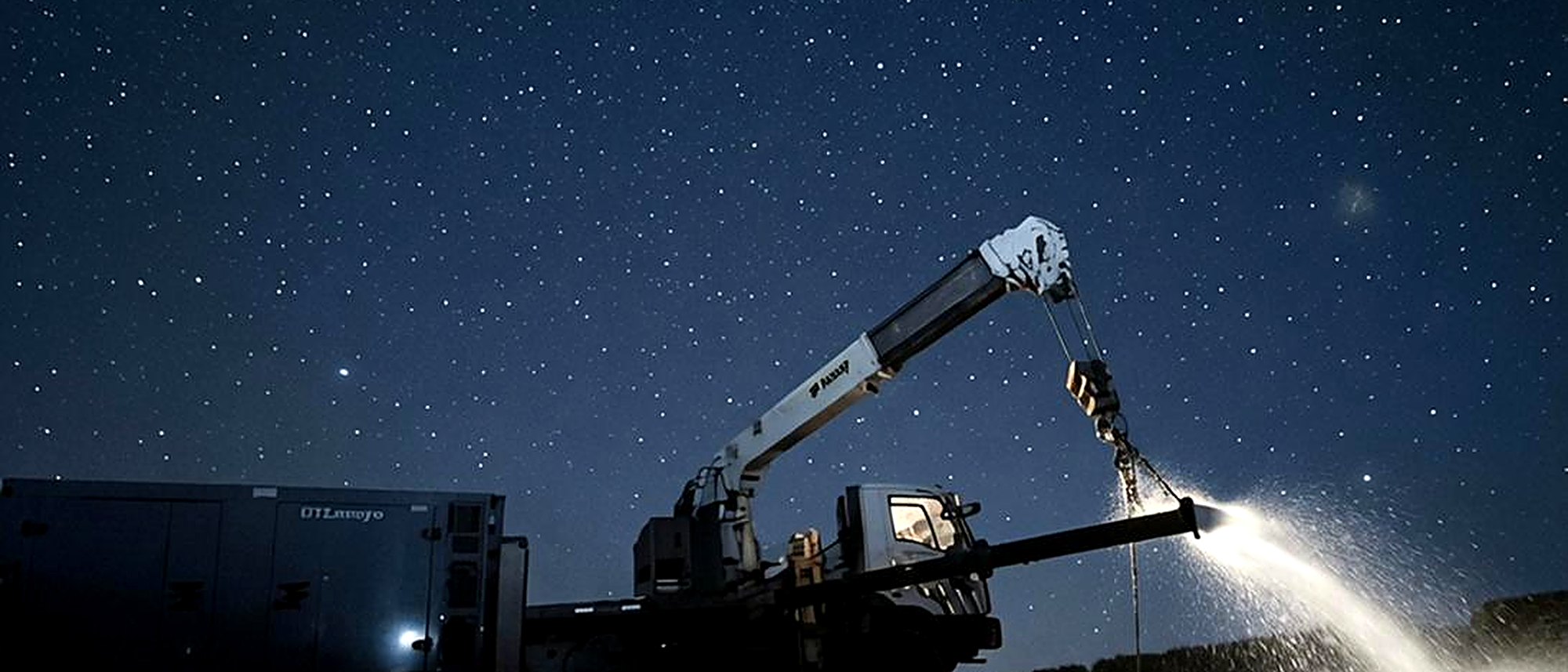 Operación nocturna Perfosur bajo cielo estrellado